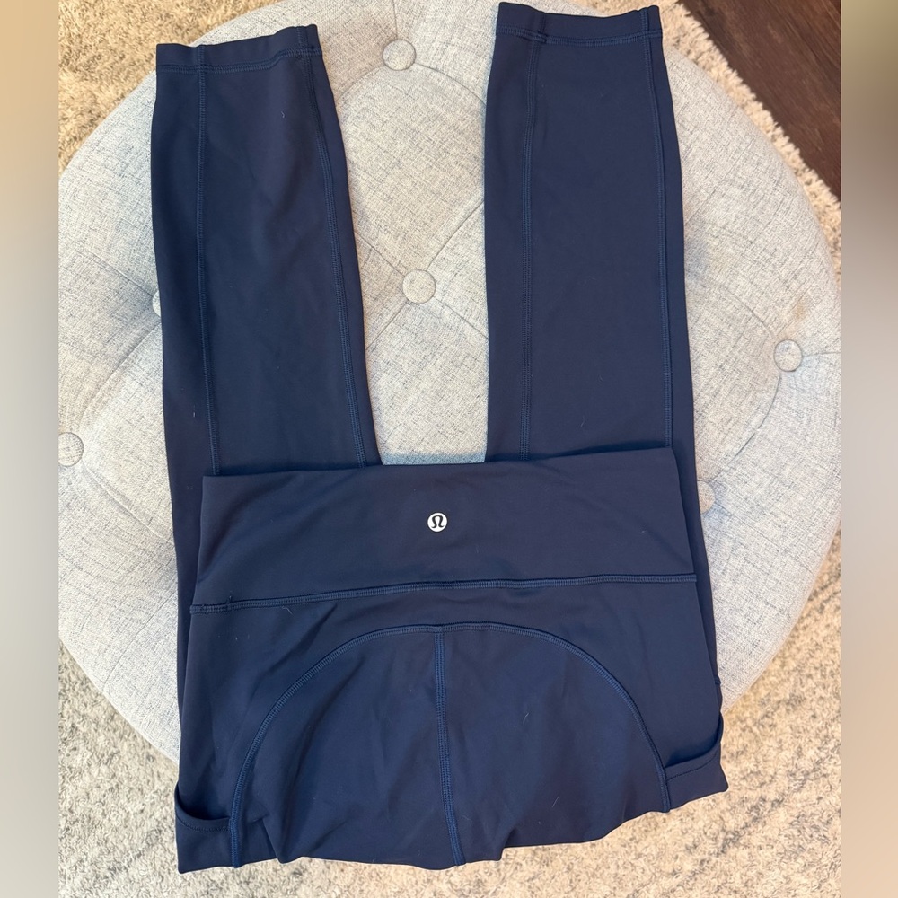 Lululemon Invigorate High-Rise 23" True Navy Size 6 Leggings💎EUC Retail $118 - Picture 6 of 9